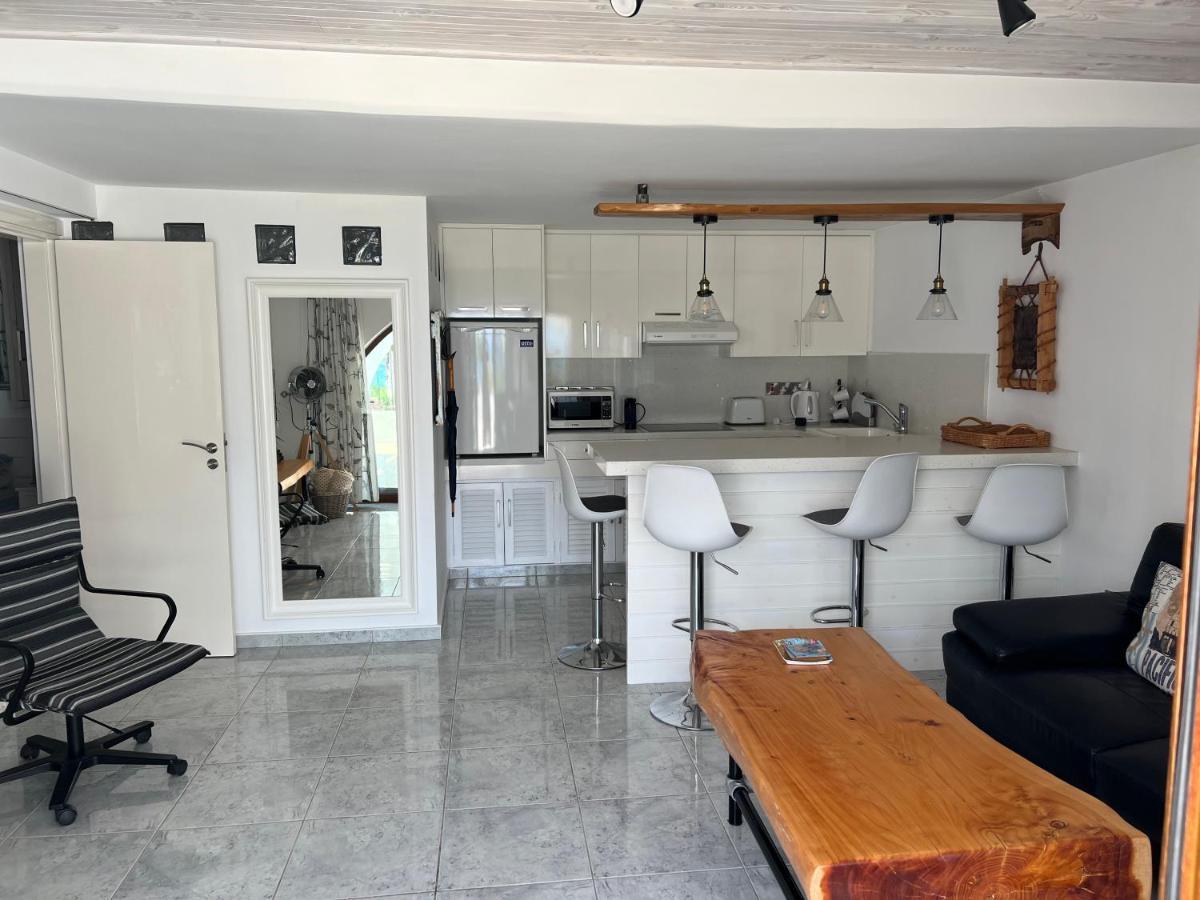 Pissouri Beach Front Apartments Esterno foto