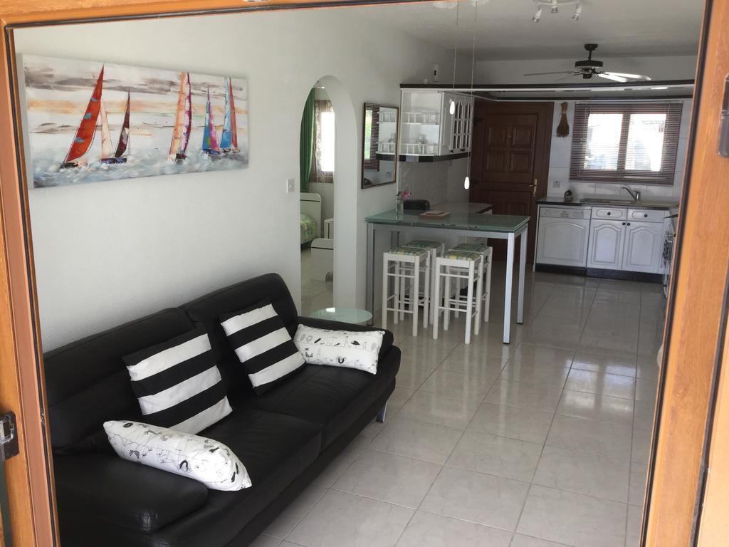 Pissouri Beach Front Apartments Esterno foto