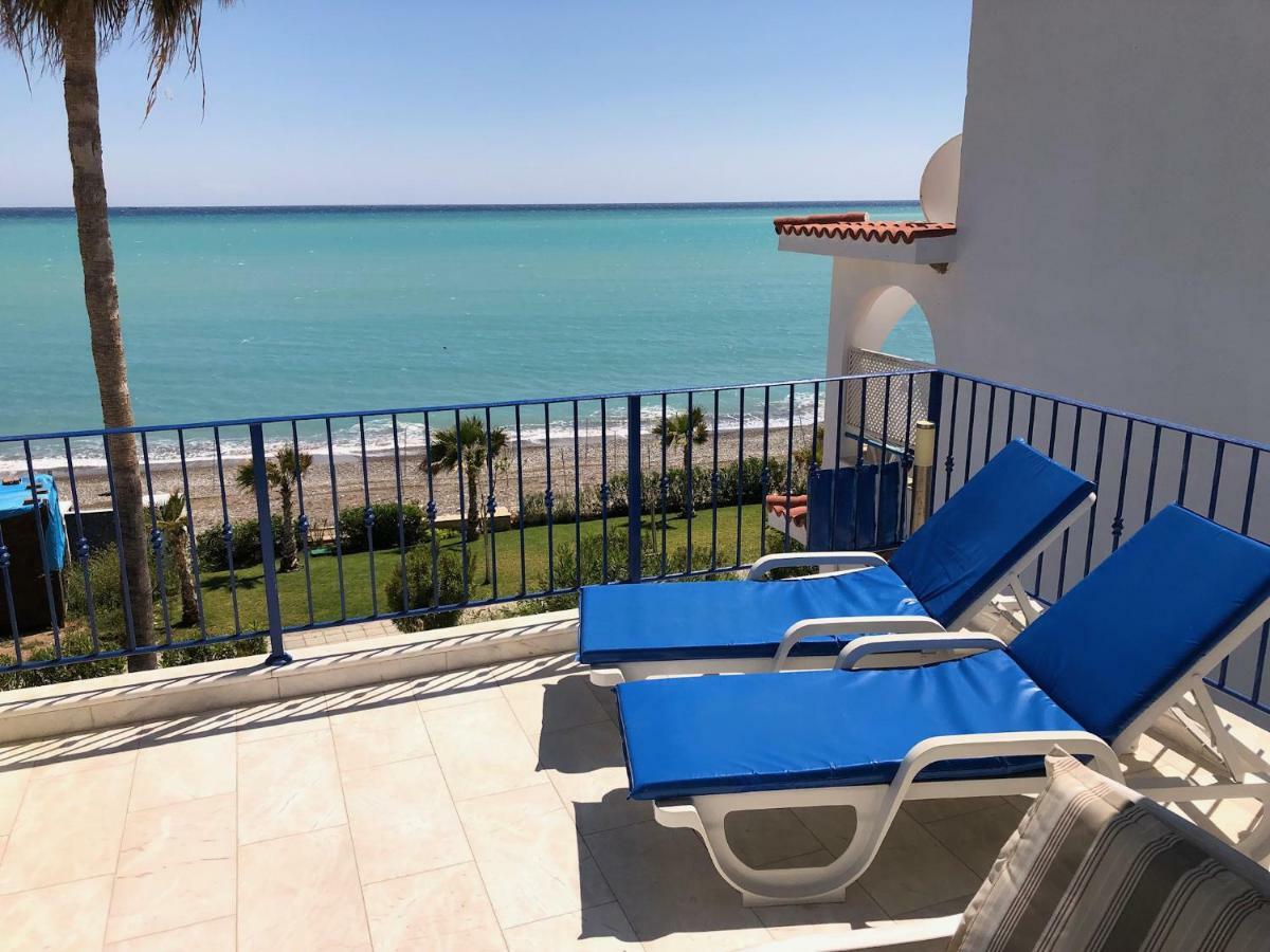 Pissouri Beach Front Apartments Esterno foto