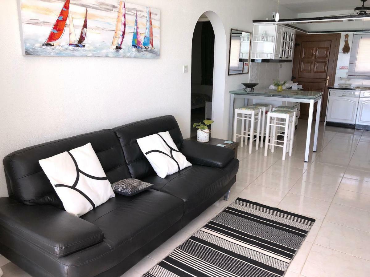 Pissouri Beach Front Apartments Esterno foto